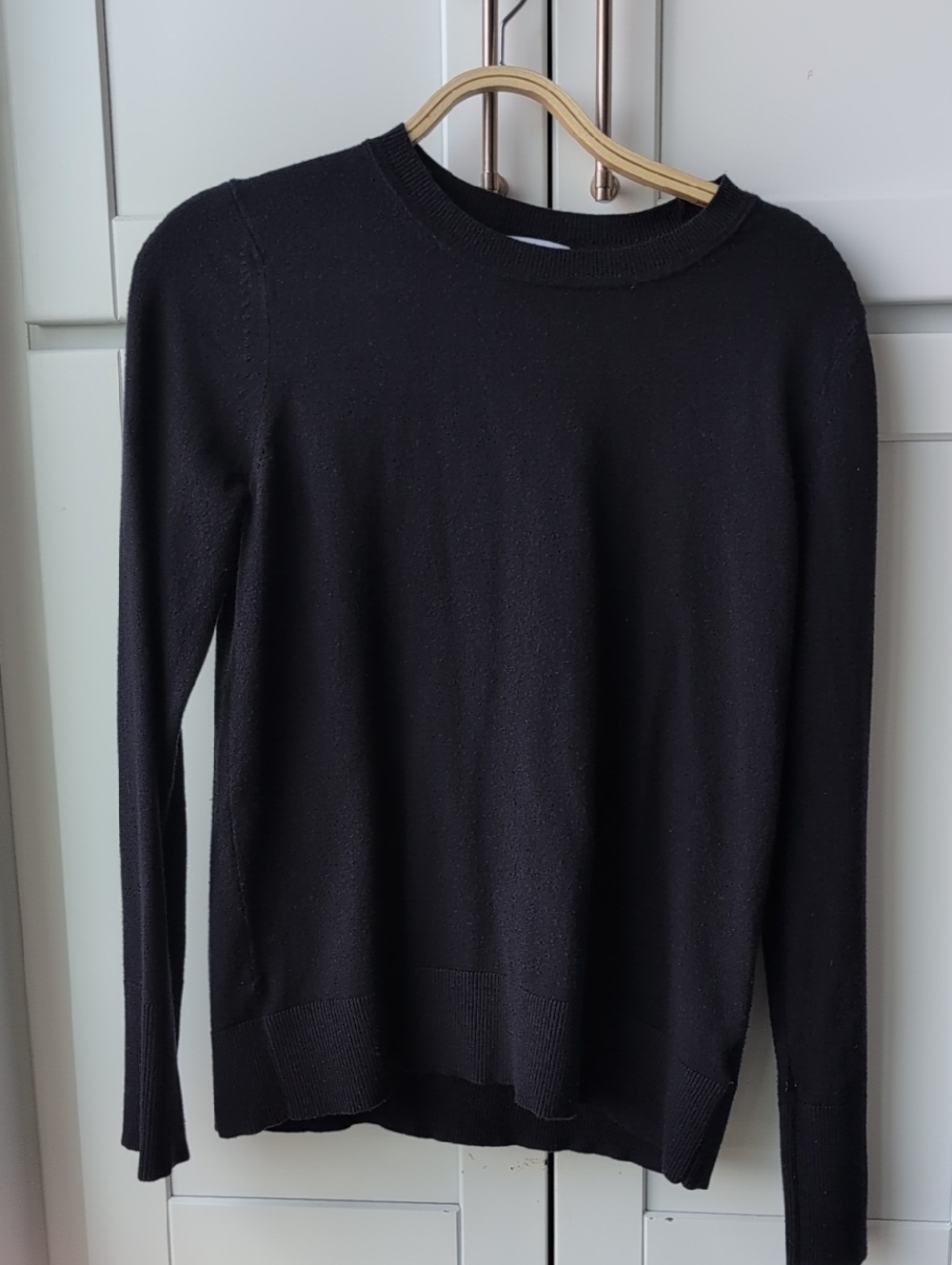 89th & Madison Navy blue sweater